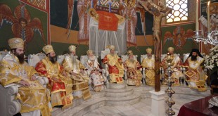 Η Ιερά Ε. Σύνοδος της Εκκλησίας Κρήτης, κατά την πανήγυρη του Αγ. Μηνά, Ηράκλειο 2005