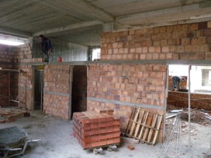 ktismata_amfitheatrou_a_orofou (2)